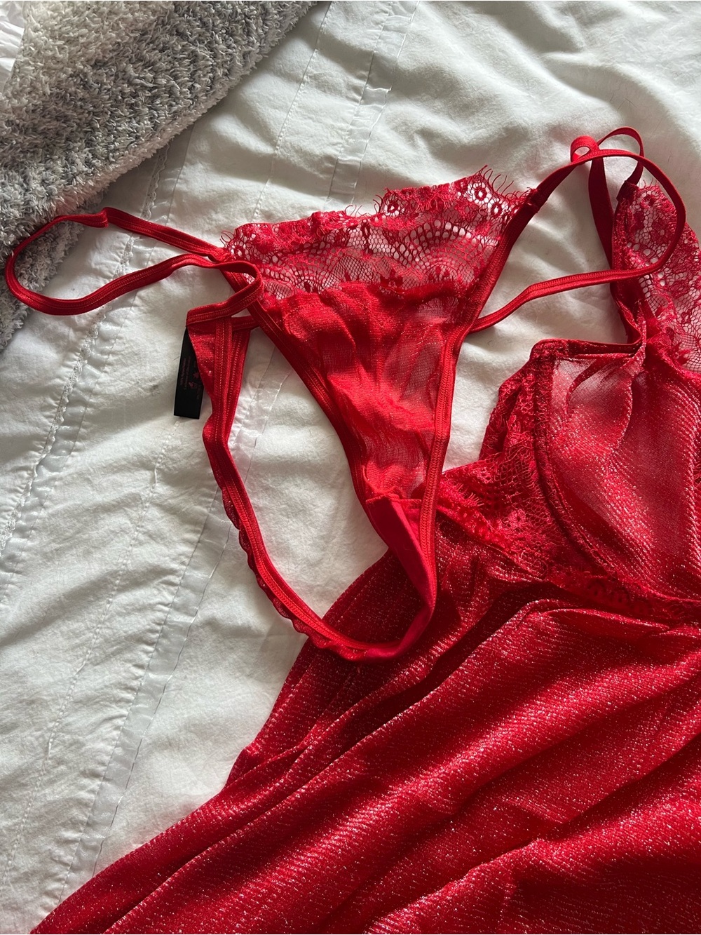 Bundle of 2 Red Lace Pure Romance Lingerie Nightgowns Size 3X - Picture 8 of 13